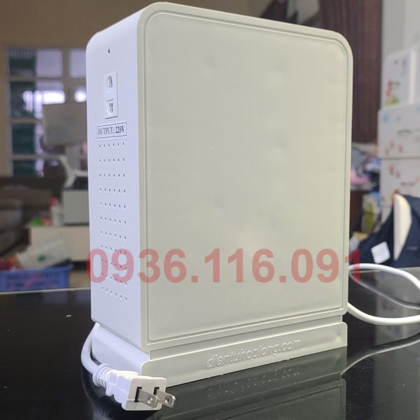 bo-chuyen-dien-110v-sang-220v-1500va-di-nuoc-ngoai